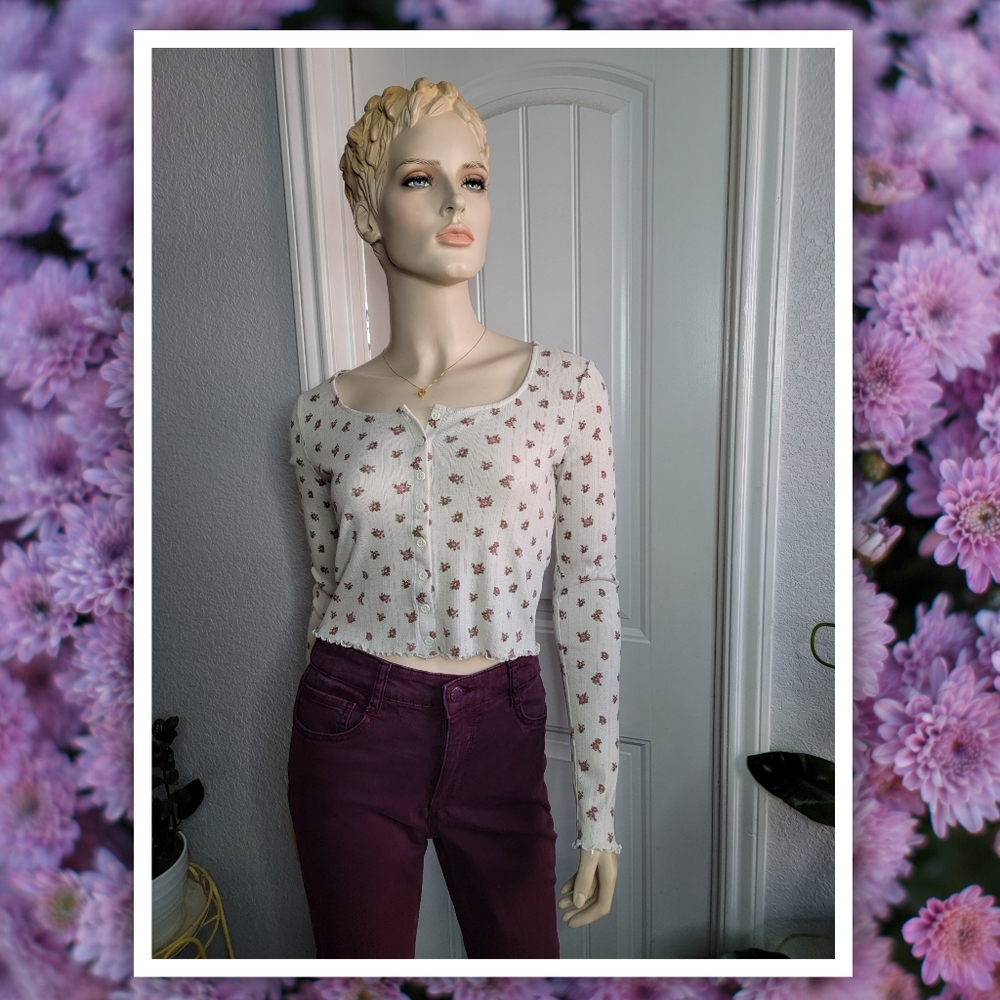 Forever 21 floral print long sleeve button up cropped knit blouse lettuc…